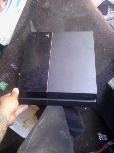 PS4 With Controller And Cords