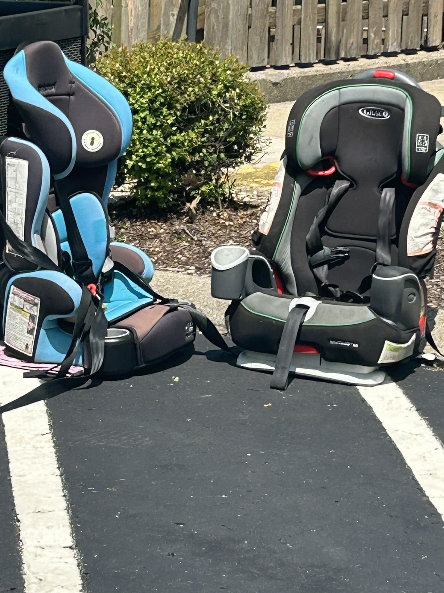 Two Car Seats For Free