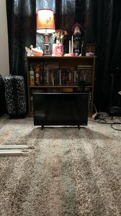 22” VIZIO TV
