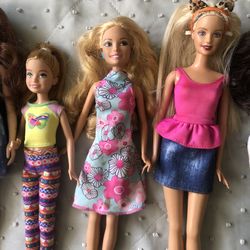 7 Muñecas Barbies