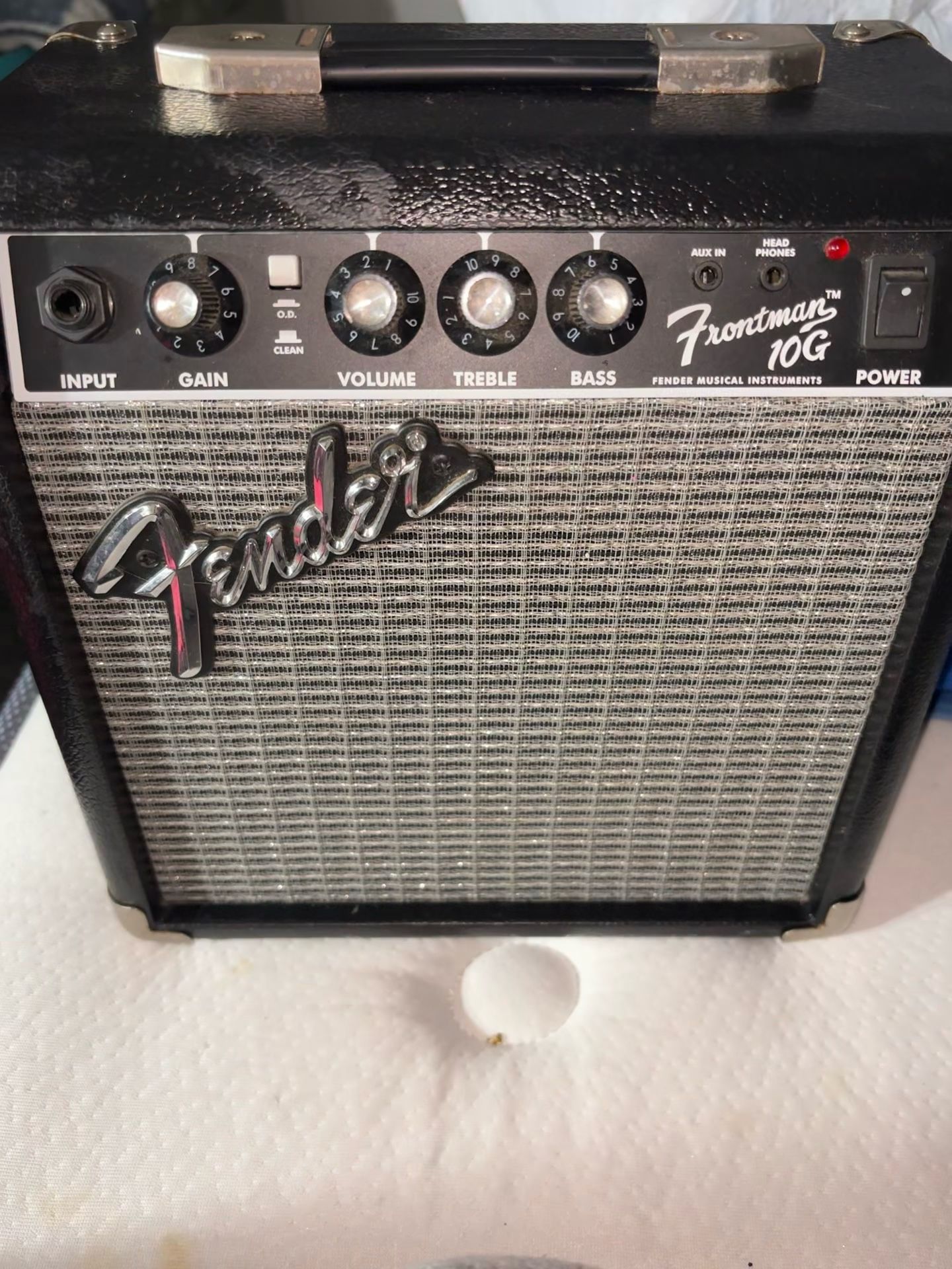 Peavey Raptor Plus EXP electric Guitar And Fender Frontman 10g Amplifier