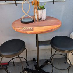 High Table And Stools Swivel 