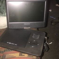 Insignia Portable DVD Player  With Five Dvd