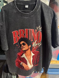 Bruno Mars The Romantic Tour Graphic T-Shirt