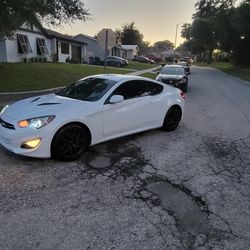 2014 Hyundai Genesis Coupe