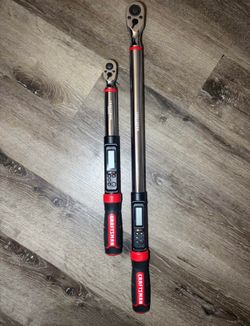 Craftsman 3/8, 1/2 Digital Torque Wrench