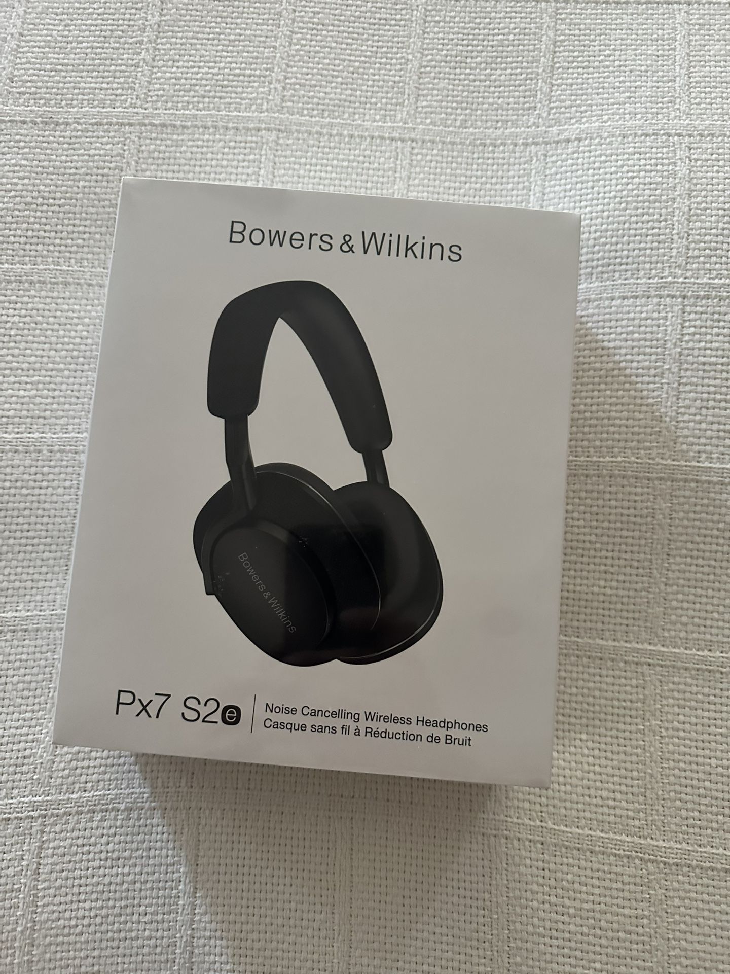 Bowers and Wilkins PX7 S2e