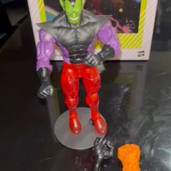 Marvel legends super skrull use like new 