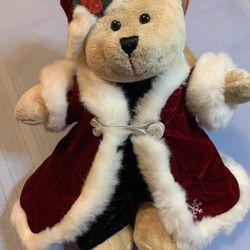 Mrs Claus Bearista  2004