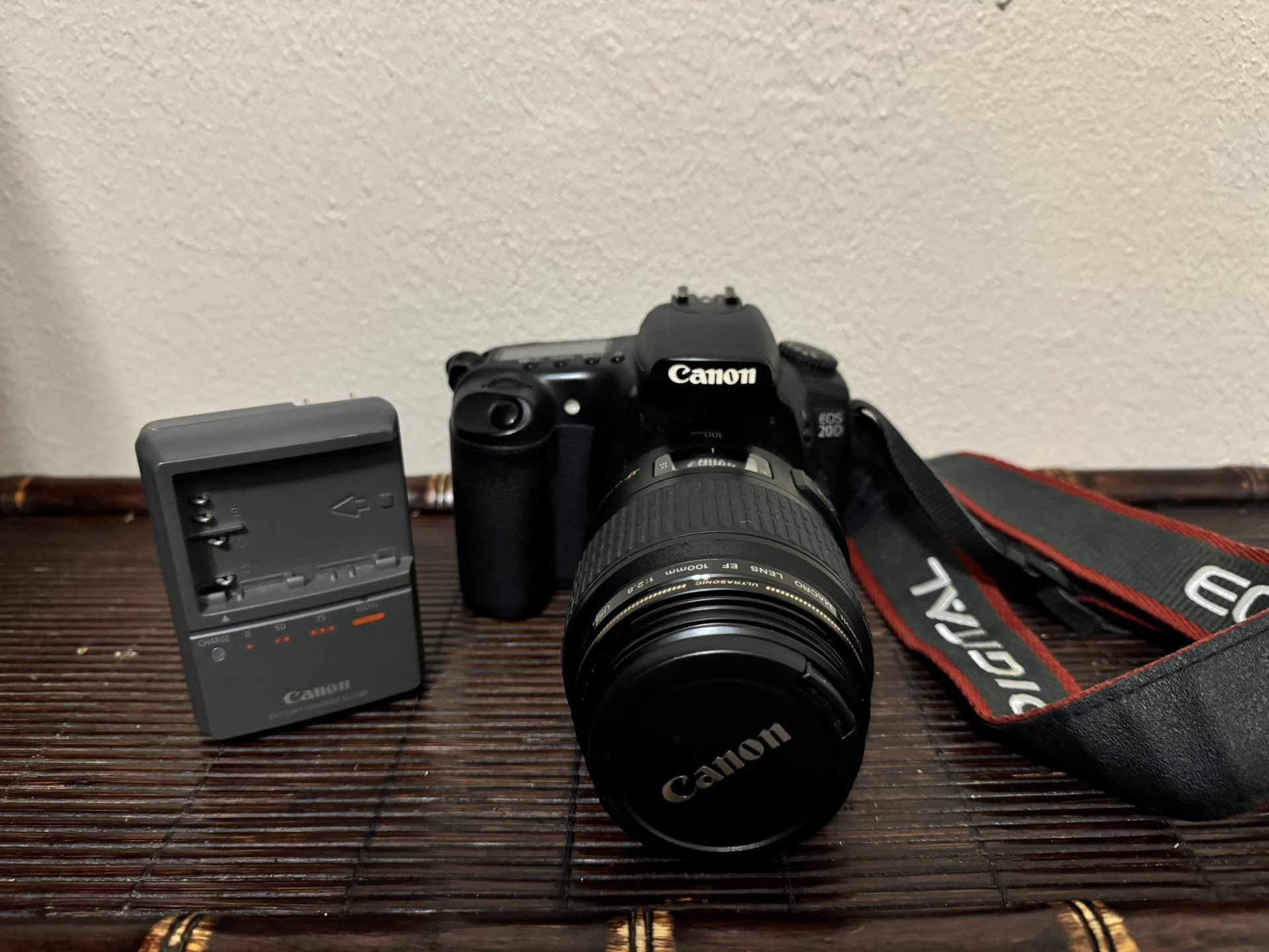 Canon 20D Camera With Canon EF Ultrasonic Macro Lens 100mm f/2.8