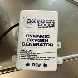 Oxygen Pool Generator+ 32 oz. Concentrate Algaecide