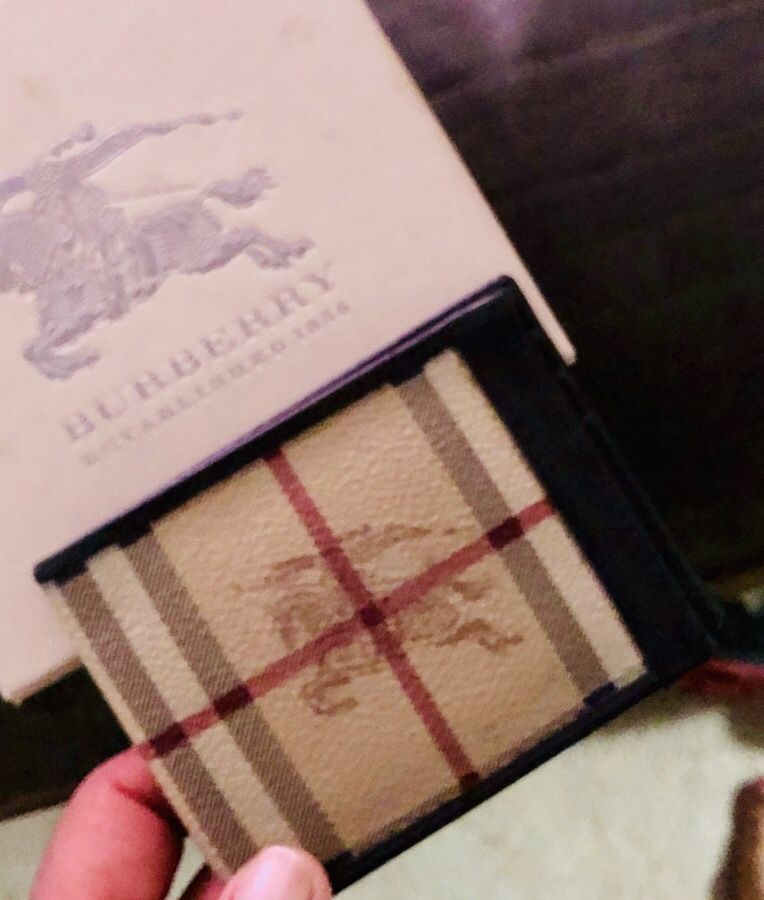 Burberry men’s wallet