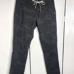Vuori Women’s Pants Size Small 