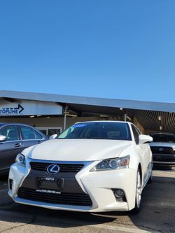 2015 luxus CT200h