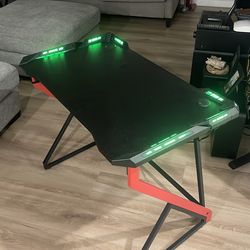 Gaming table