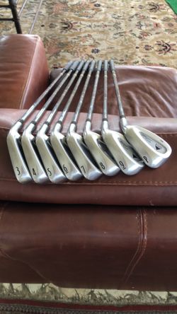 Titleist DCI 962 RH iron set 3-PW Dynamic Gold S-300 steel shafts Golf Pride grips