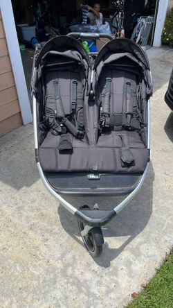 Thule double stroller- in great shape!