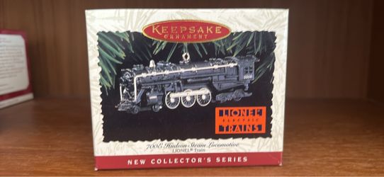 Hallmark Keepsake Lionel 700E Hudson Steam Locomotive Ornament