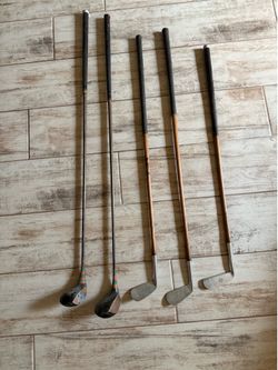 Hillerich & Bradsby Antique Golf clubs