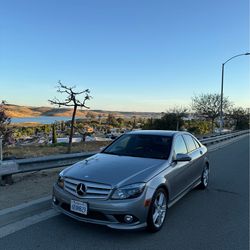 2010 Mercedes-Benz C-Class