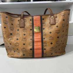 VINTAGE 2000’S BURBERRY LONDON GREEN/PLAID SMALL BACKPACK