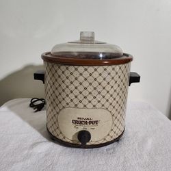 Vintage Rival Crock-Pot Model 3100 P/2 Slow Cooker 3 1/2 Qt