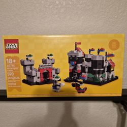 Lego Mini Knight's Castle