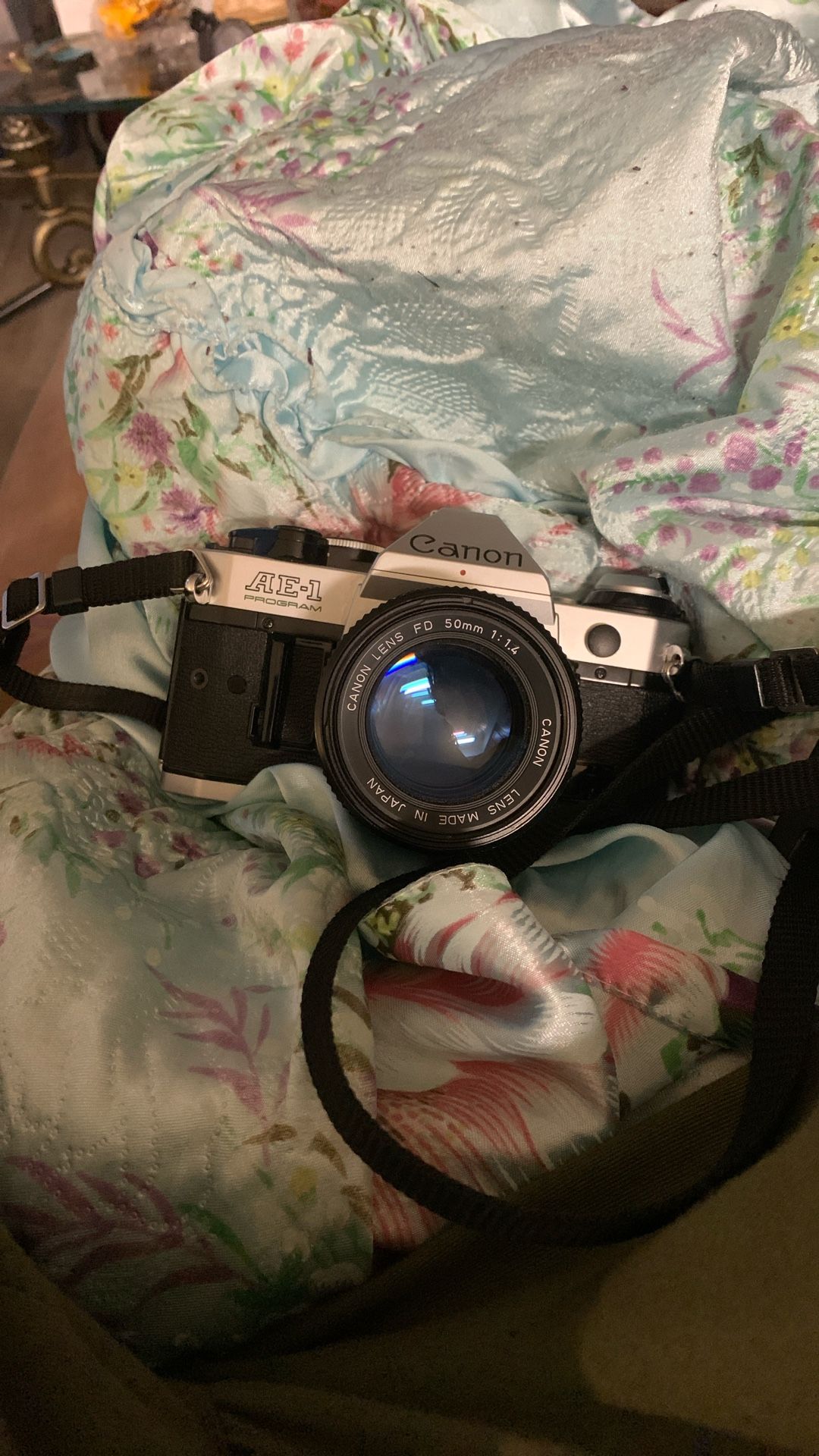canon AE-1