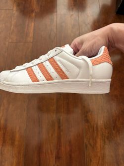 BRAND NEW Women’s Size 7 Adidas Superstar Orange/White Athletic Shoes