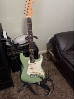 Fender player II Stratocaster and amp