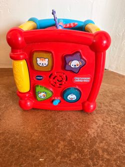 V Tech Activity Cube