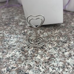 Table number holders