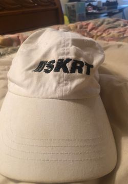Skrt hat