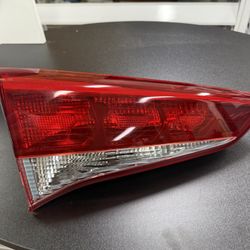 Left Inner Tail Light Assembly for Hyundai Tucson 2016 2017 2018 1 x Replacement 92403-D3010