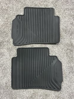 CHEVROLET 'Malibu’ Black Rubber OEM Rear Floor Mats (2016-2020)