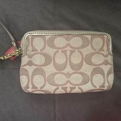 COACH zipper Pouch