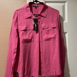 New Fashion Nova Women’s Top Size Large 