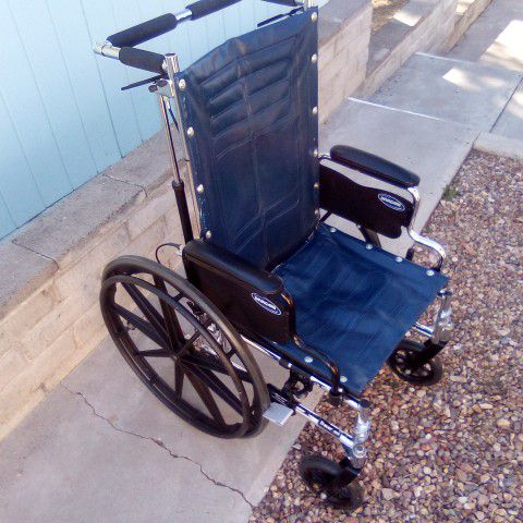 Wheelchair SX5 Invacare for Sale in Las Vegas, NV - OfferUp