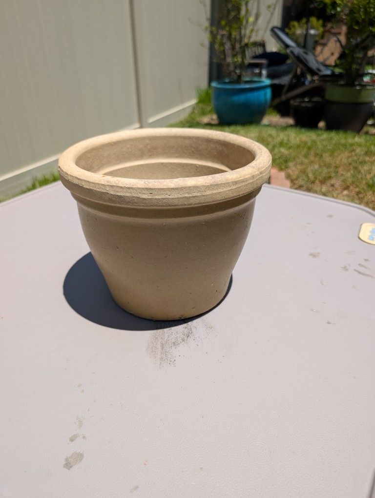 Ceramic Plant Pot Tan