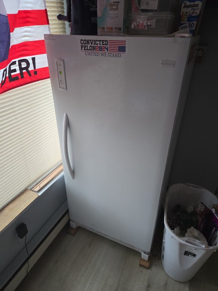Frigidaire Upright Freezer
