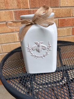 Bee Utensil Holder