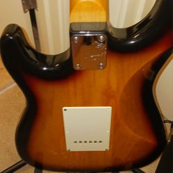 Fender Square Style Johnston Electric Guitar Vintage 1996 Beautiful Guitar Sounds Awesome Come With Amp