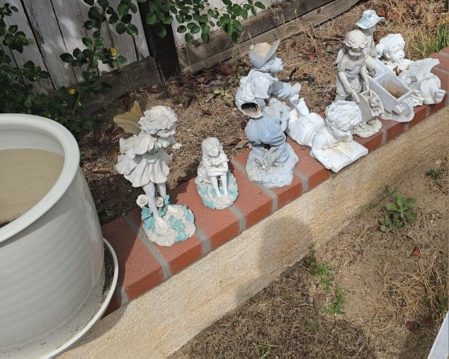 Garden Figures Fairies Pots Lanterns