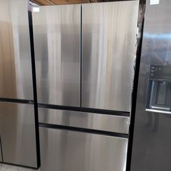 Samsung BESPOKE RF23BB8600QL
36 Inch Counter-Depth Freestanding 4-Door French Door Smart Refrigerator