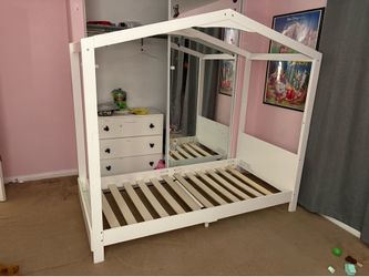 Twin house bed frame