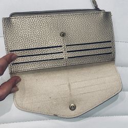 women valet never used