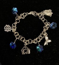 Away in a Manger Charm Bracelet