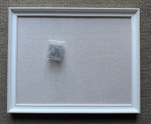 Wall pin board