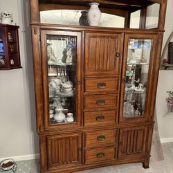 Dining Room Hutch & Table