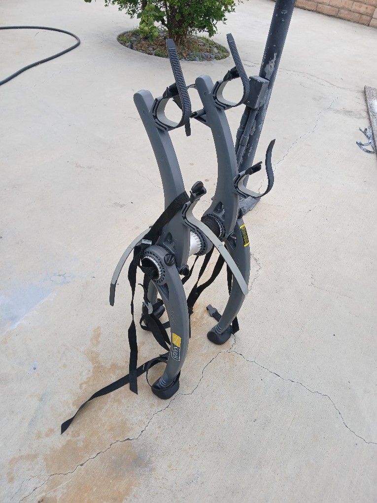 Srais Bike Rack Holds Two Bikes